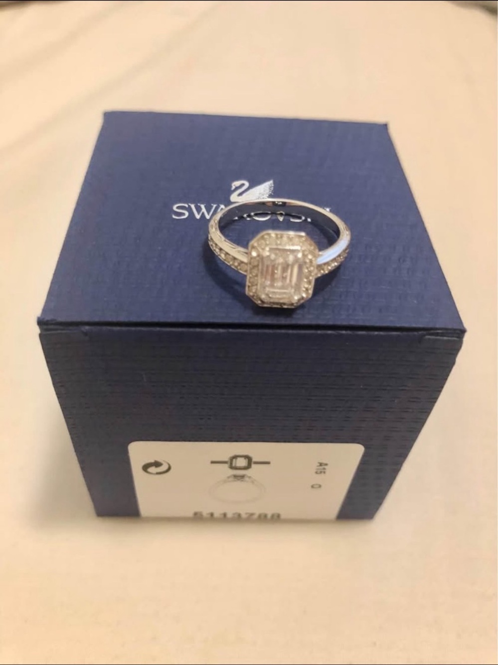 BNWB Swarovski ring size 55 (us 7)